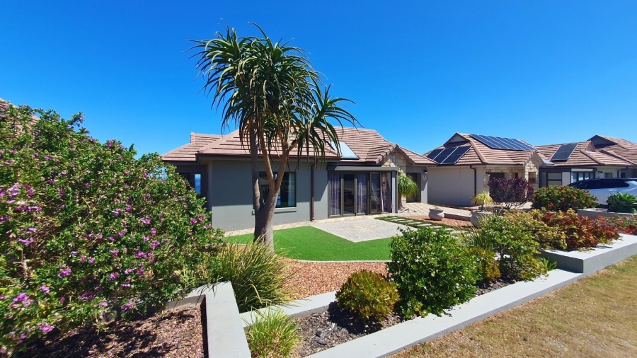 2 Bedroom Property for Sale in Dana Bay Western Cape